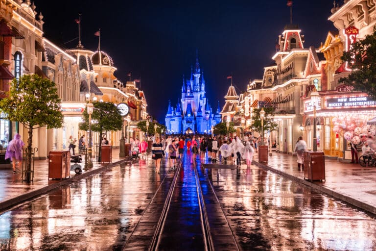Disney’s CFO Claims the Parks Are Full. Disney World Attendance, Wait Times & Deals Suggest Otherwise.