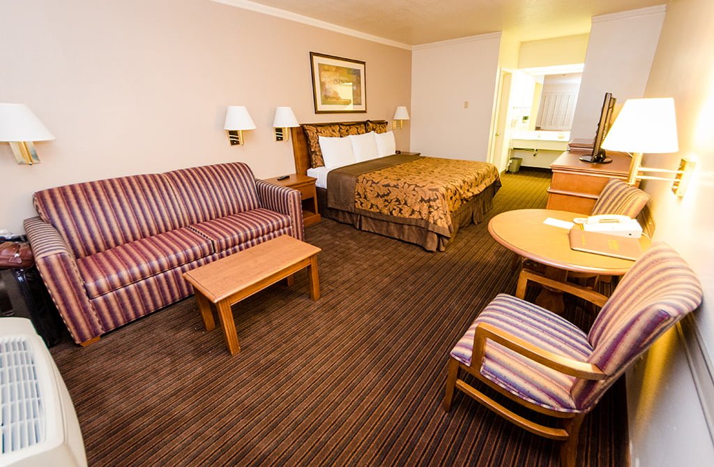 desert-inn-anaheim-disneyland-0883