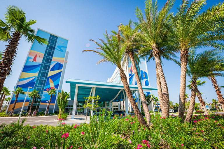 Universal’s Endless Summer Resort Review
