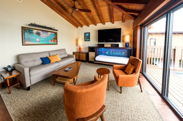 polynesian-bora-bora-bungalow-main-area